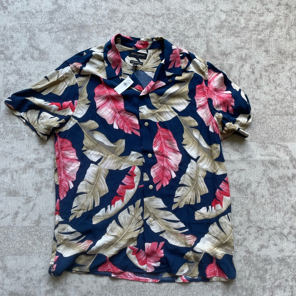 Banana republic Hawaiian shirt